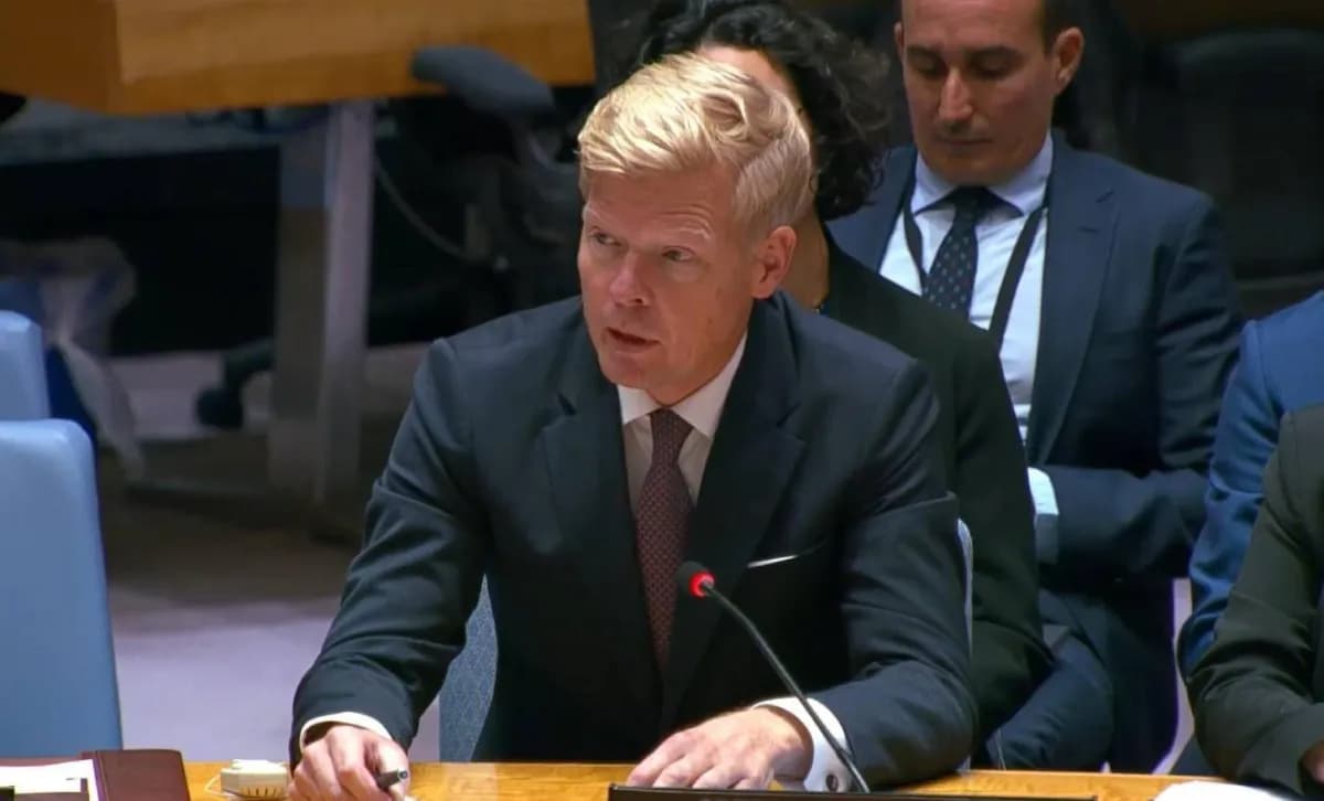 UN Envoy Warns Houthi Attacks Endanger Region