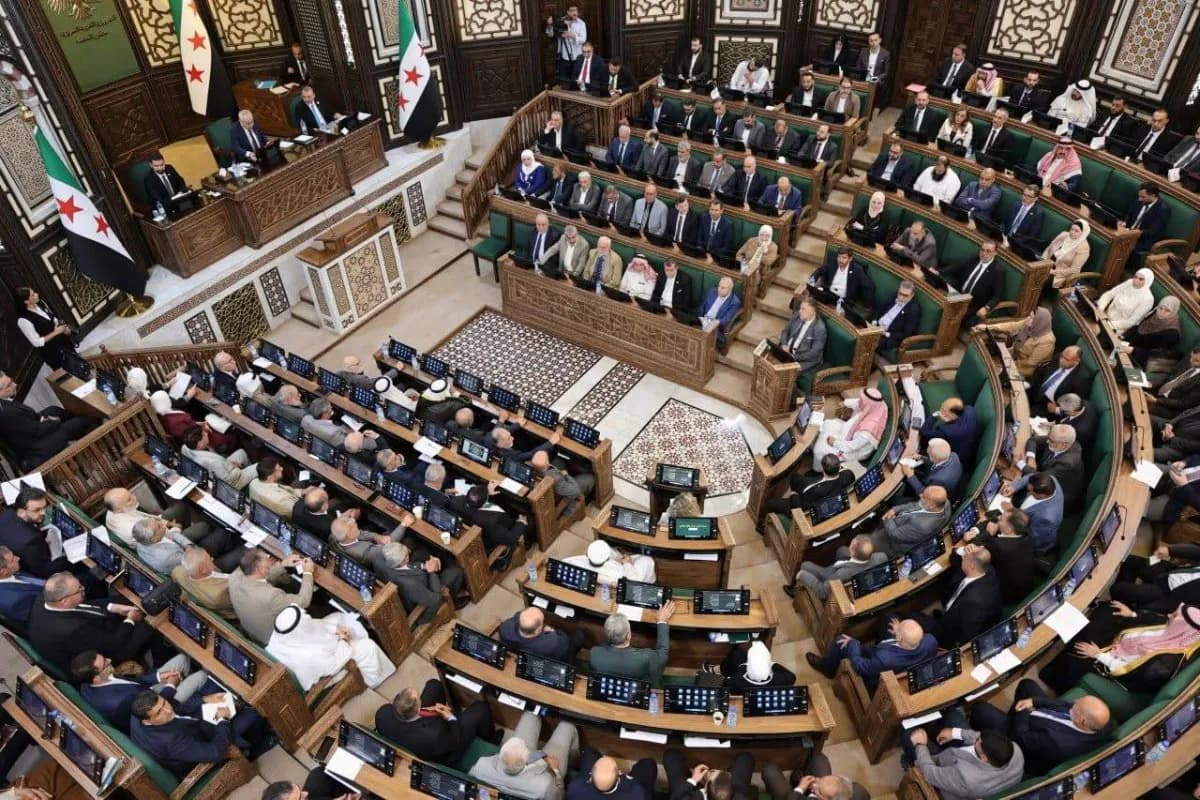 Syrian People's Assembly shifts from regulation to legislation