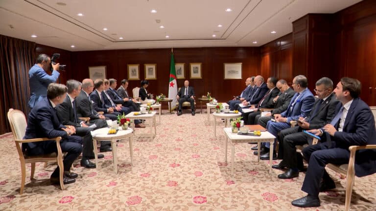 الرئيس تبون يستقبل كبار رجال الأعمال الألمان في برلين