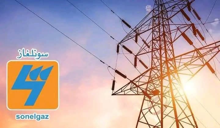 الجزائر تعيد التيار الكهربائي إلى الولايات المتضررة بعد إصلاح الخلل التقني الاستثنائي