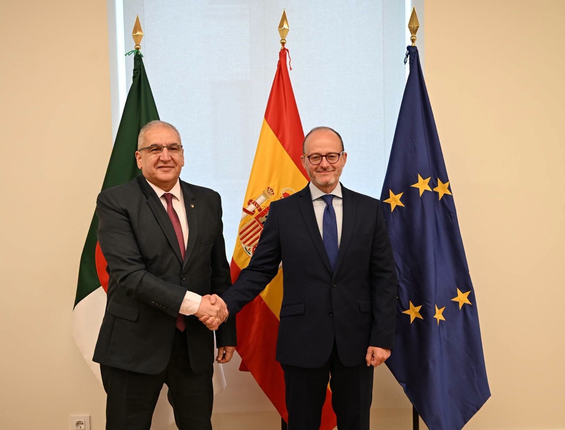 Al-Qarmān Leads Algerian-Spanish Consultations
