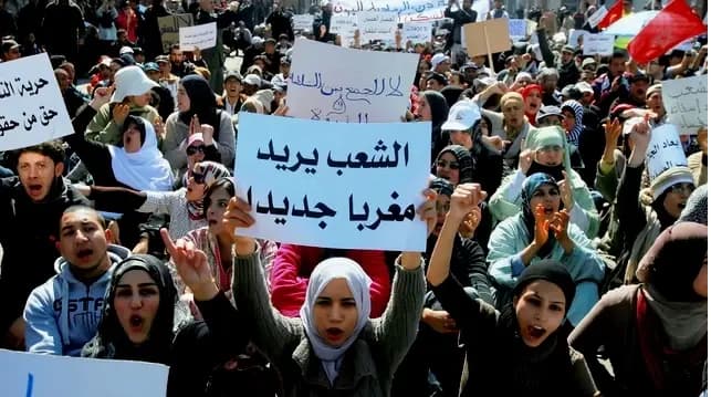 تدهور الثقة وارتفاع العزوف في المغرب