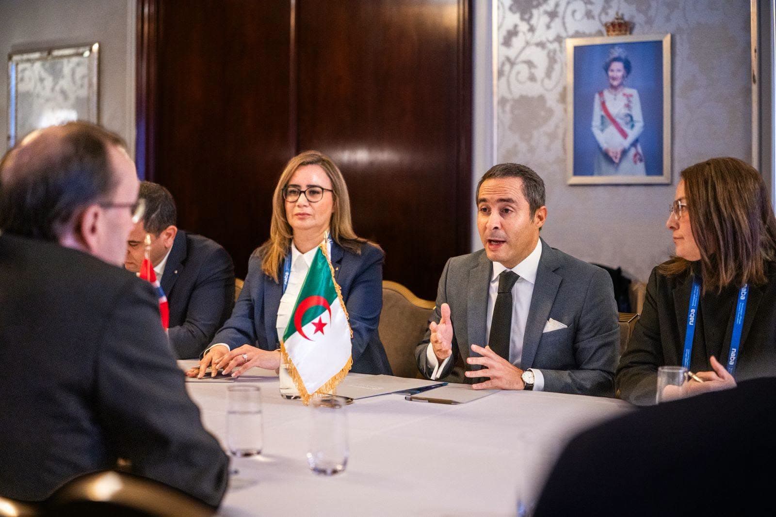 الجزائر ونرويج تتبادل الحديث عن علاقاتهما