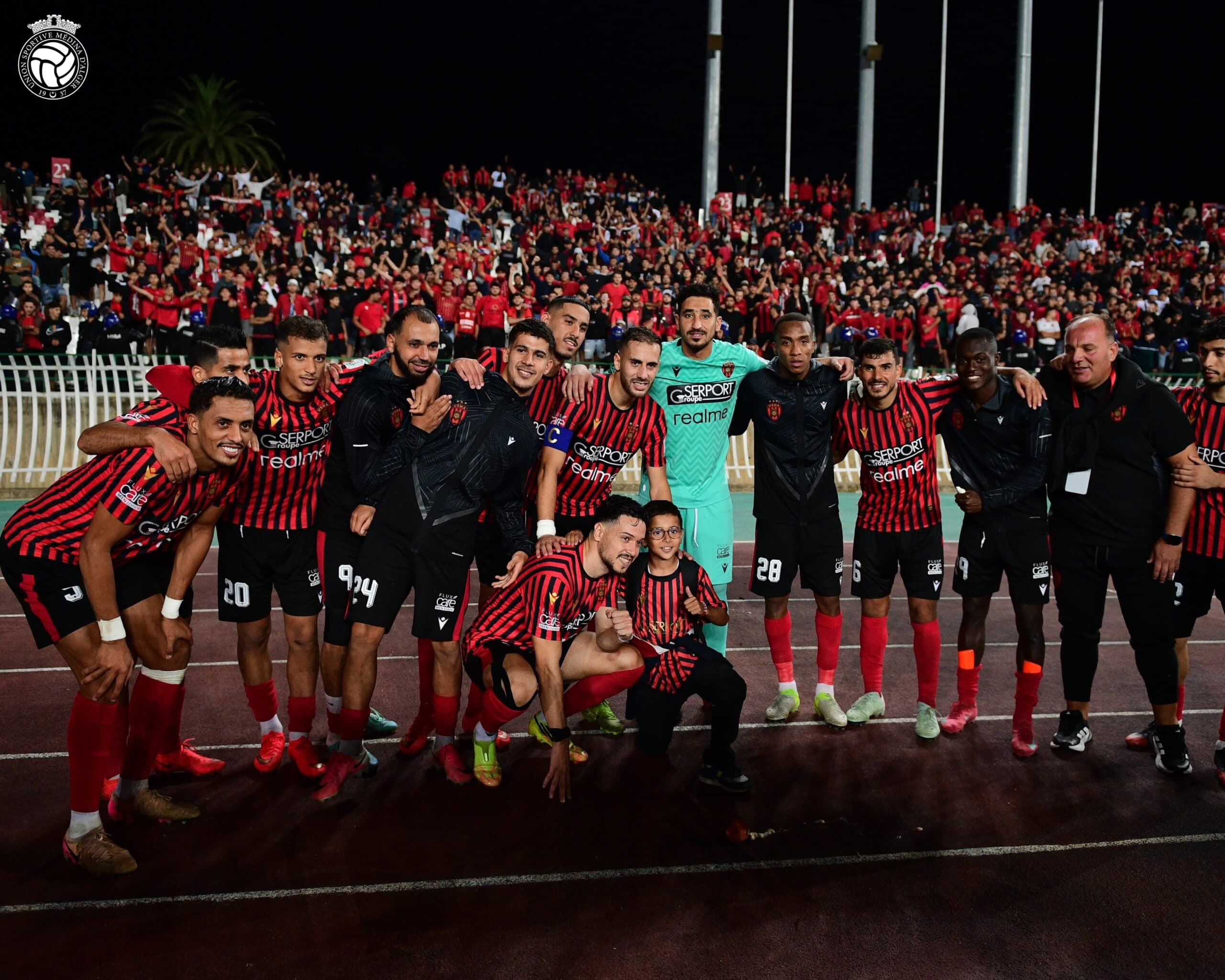 اتحاد الجزائر يتأهل لدور المجموعات بكأس الكاف
