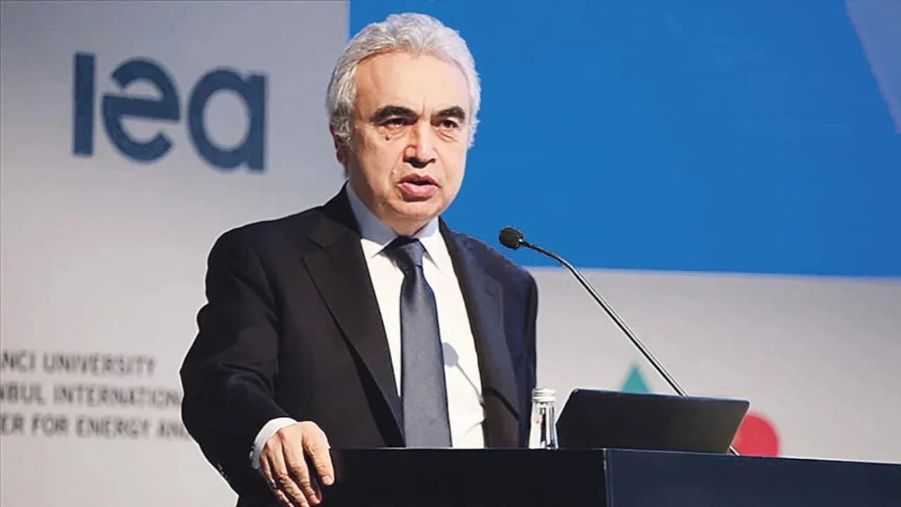 International Energy: Oil Stock Drawdown Timing Varies