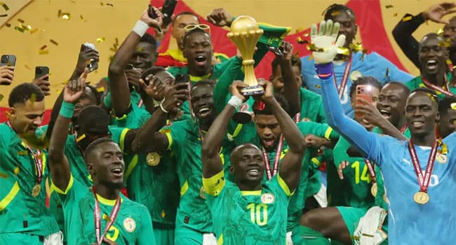 كاس يحسم نزاع المغرب والسنغال على لقب أفريقيا