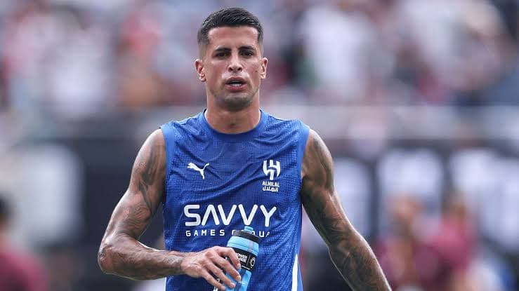 الهلال يصر على حقوقه المالية في صفقة كانسيلو