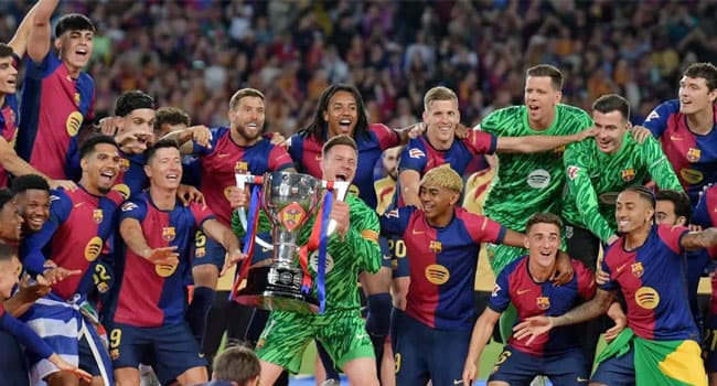 برشلونة يفتتح حملة الدفاع عن لقبه في إلتشي