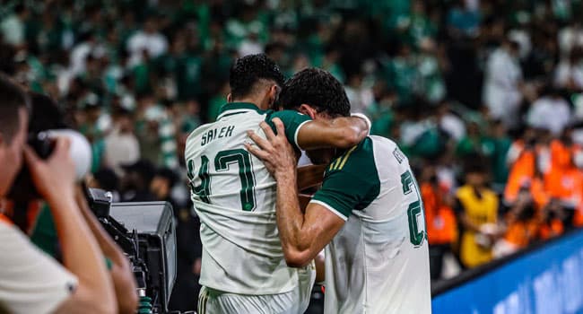 الأهلي يتخطى أوكلاند ويتجه لنهائي القارات