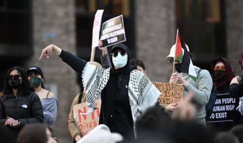 حكم قضائي يعيق جهود ترحيل طلاب مناصرين لفلسطين