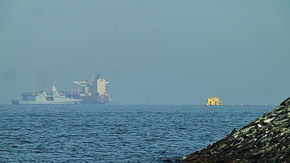 Muscat moves to address Strait of Hormuz crisis