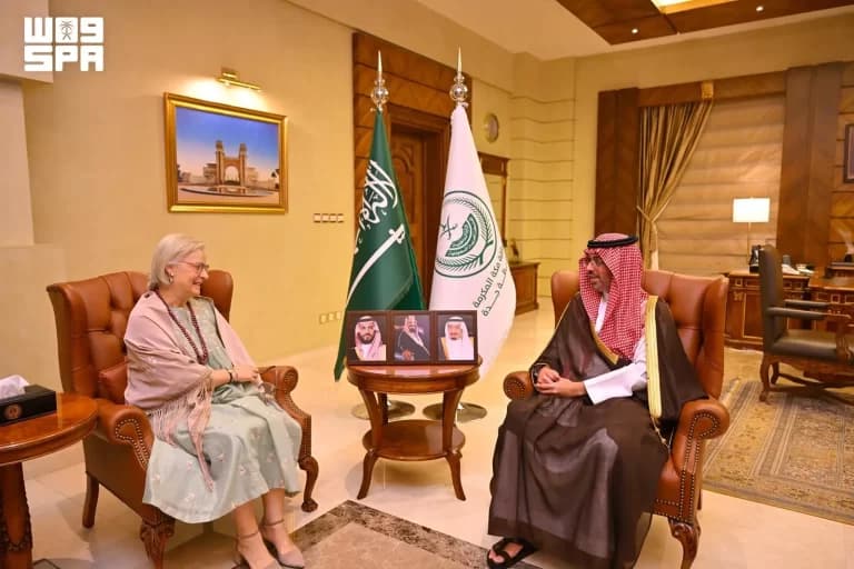 محافظ جدة يلتقي سفيرة برتغال