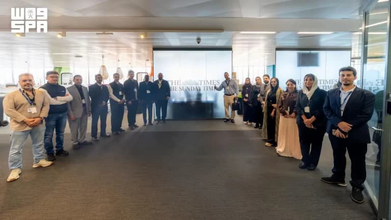 Media Leaders review digital models