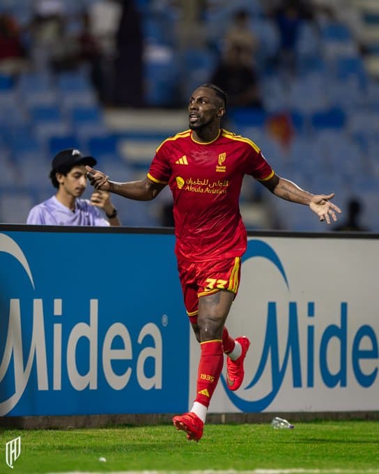 Al-Qadsiah starts with win over Al Wasl