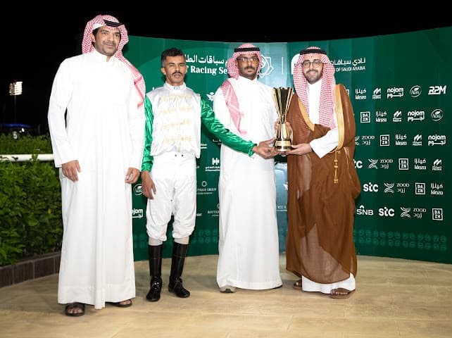 ختام موسم سباقات الطائف بكأس السرعة