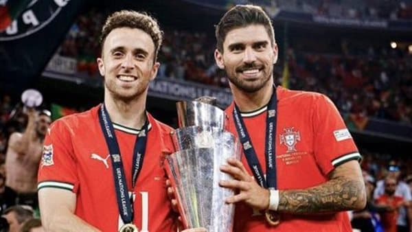 Ronaldo Calls for Sanctions on Al-Taawoun Fans