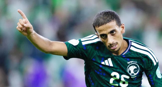 الأخضر يفتتح الخليج بالفوز على الكويت