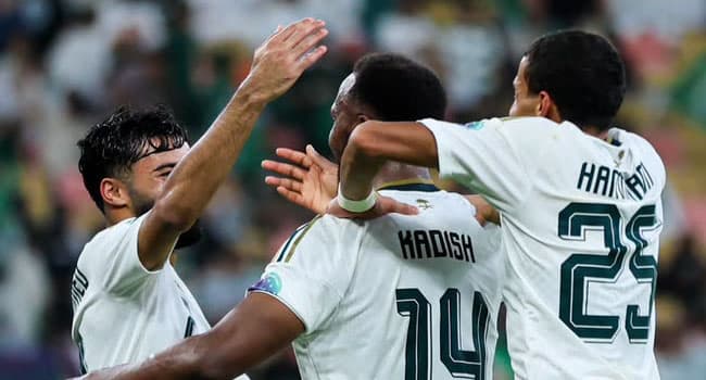 السعودية تتأهل لنصف خليجي 27 بعد فوز على عمان