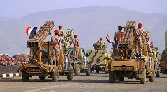 Yemeni forces target Houthi positions near Bab al-Mandab