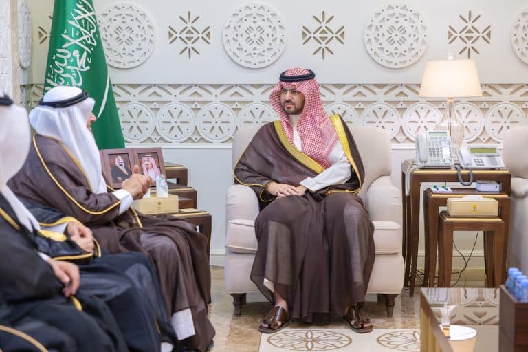 Eastern Deputy Prince meets King Fahd University leader