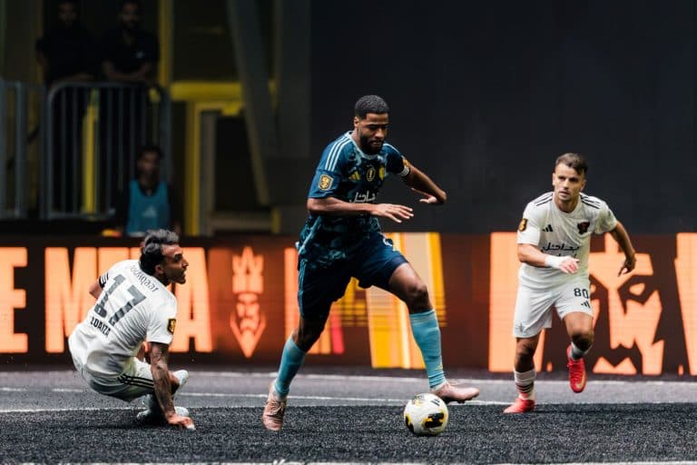 King's League kicks off with goals and fierce contests