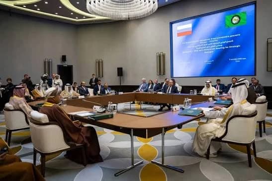 Gulf States Urge Russia to Press Iran on UN Resolutions
