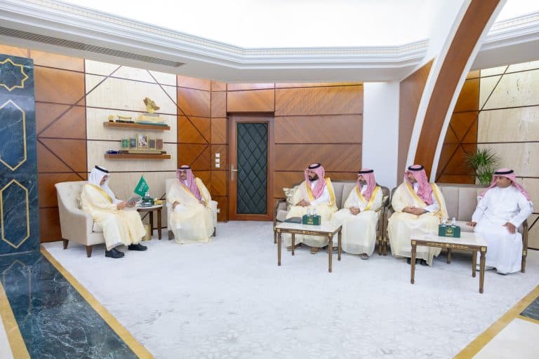 Eastern Prince praises Al-Ahsa achievements