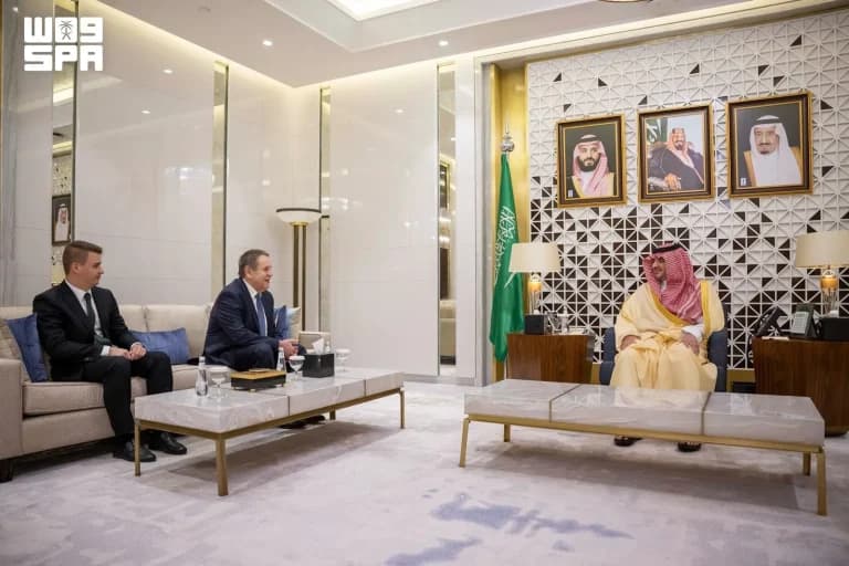 Prince Abdulaziz meets Russian ambassador