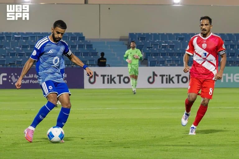 NEOM dominates Hadramout with four goals