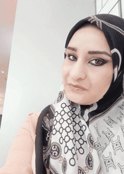 الفريسة في خطر