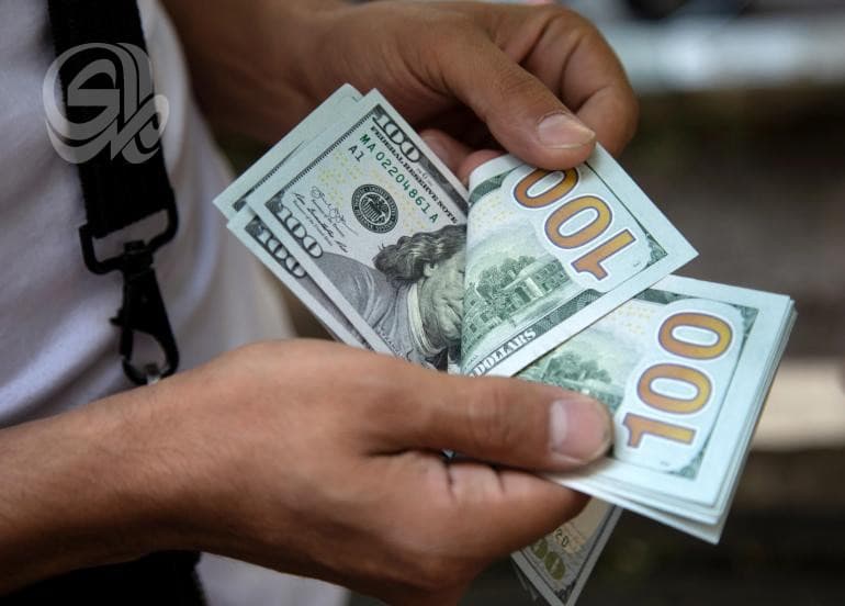Dollar near 160,000 levels