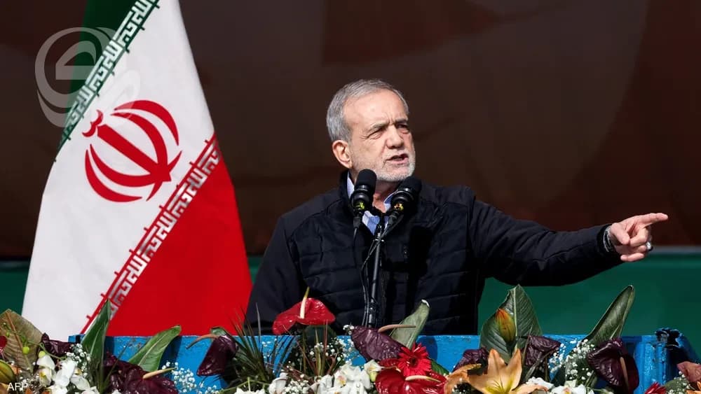 خطابان في طهران بين السلام والقوة