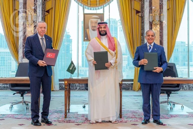 مكة تفتح فصل أمني جديد