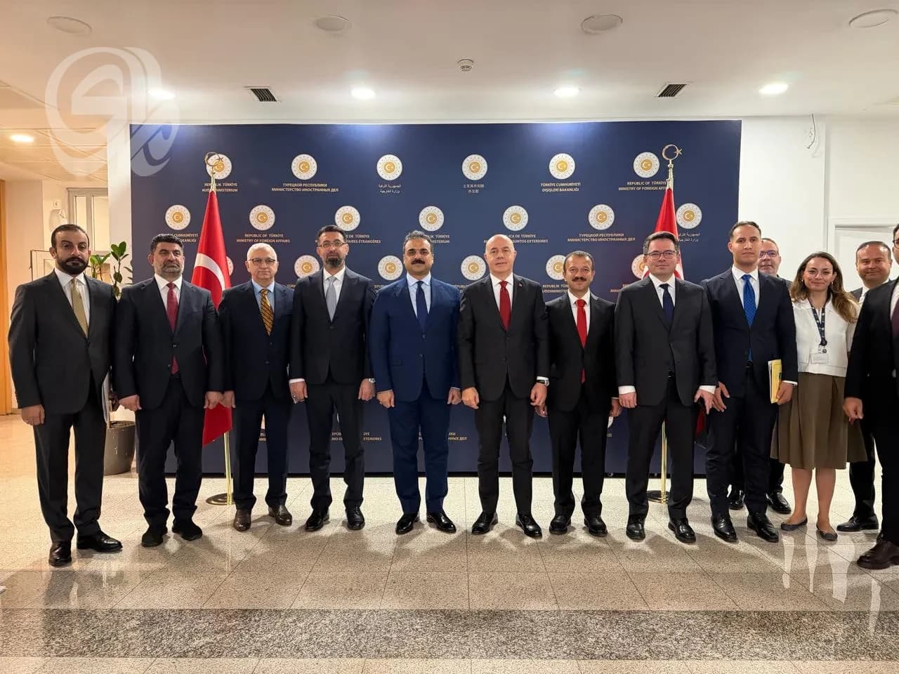 Iraq and Turkey open border crossing