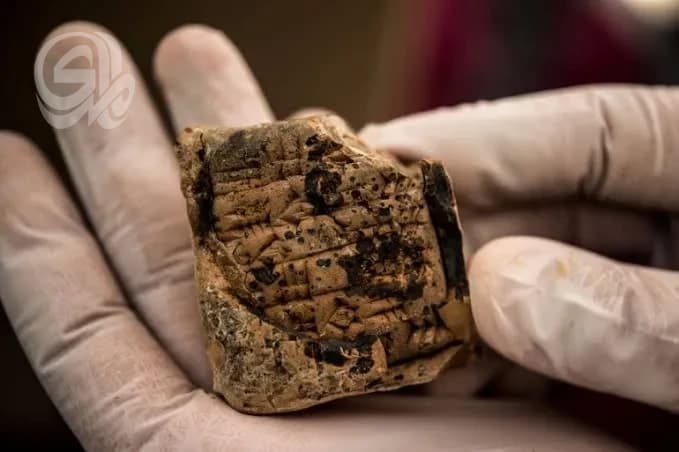 Iraq returns over 80 smuggled artifacts