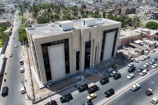 الرمادي تعيد افتتاح مركز ثقافي بـ5 طوابق و5179 كتابا