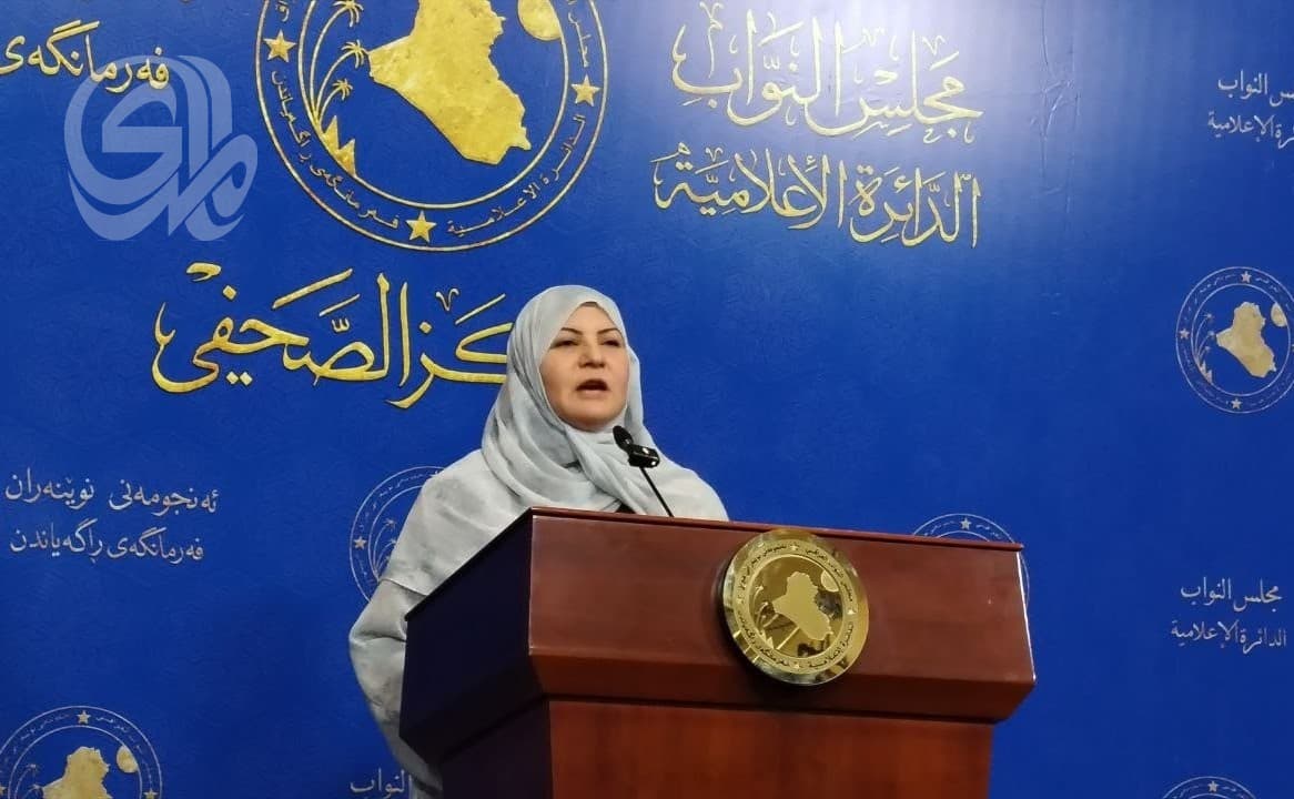 نواب يقترحون استبدال أرض المطار