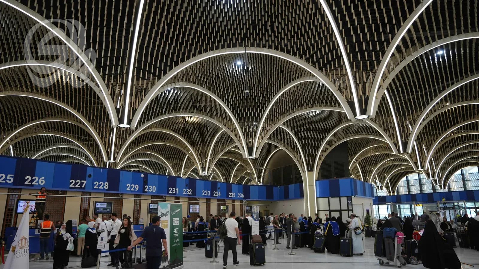 مطار بغداد يحذر من إغلاق شركات الصرافة