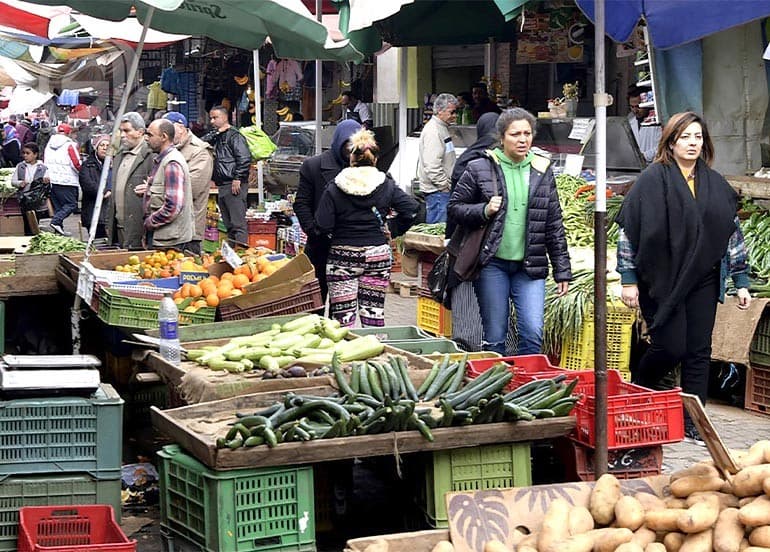 Community groups warn of middle class decline