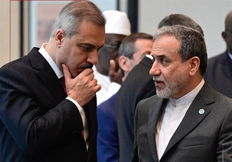 عراقجي يتبادل مع تركيا حول العلاقات والإقليم