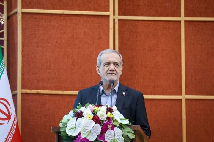 Iranian President praises youth volleyball victory