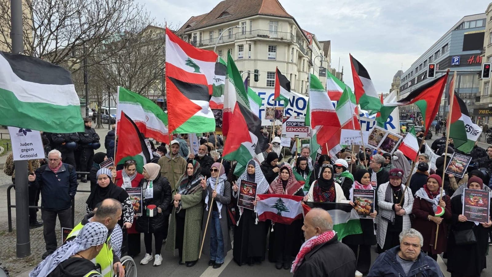 Berlin hosts rally for Palestine and peace
