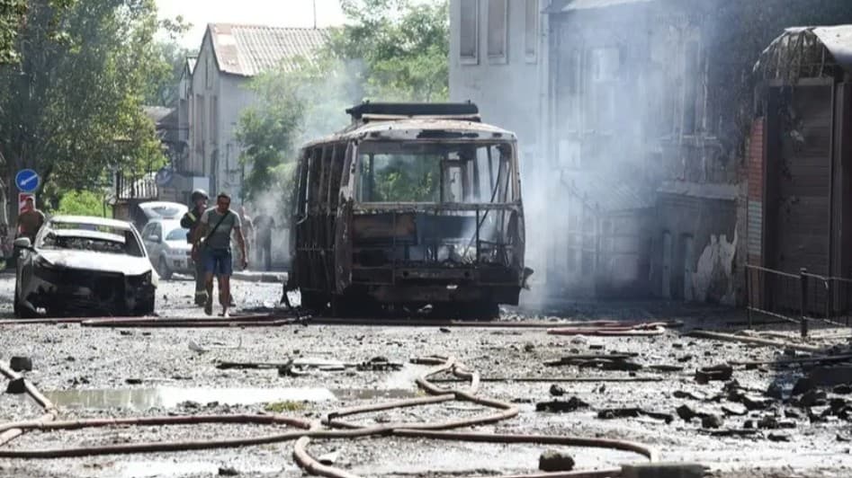 Ukrainian Drone Attacks Bus Near Donetsk