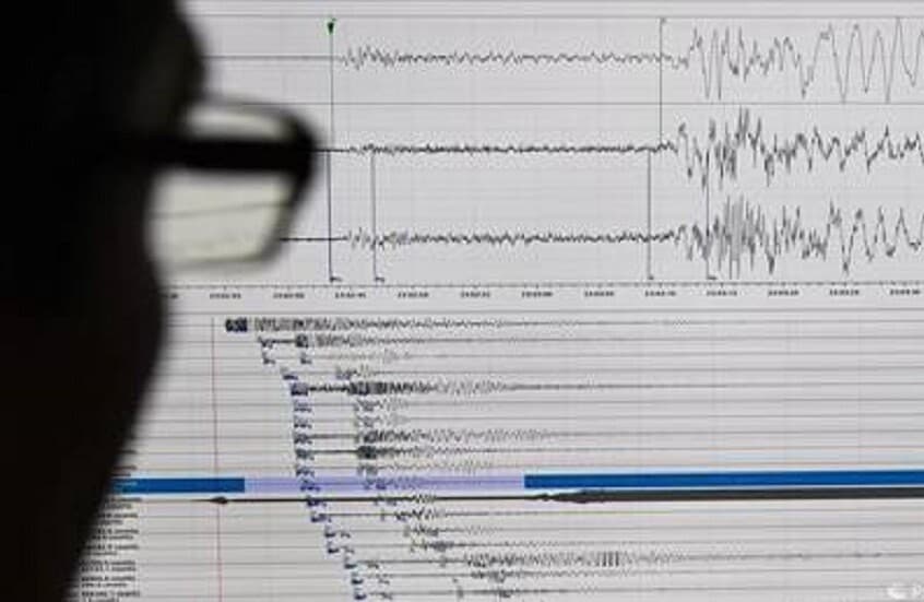 زلزال بقوة 3.7 يضرب بندر عباس