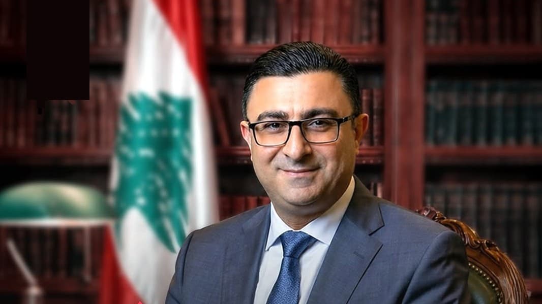 الحاج يوجه أمنيا لمعاينة محطات الوقود