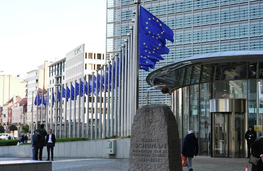 EU plans extended Russian gas transfers