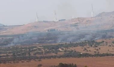 Israeli strikes ignite fires in Quneitra