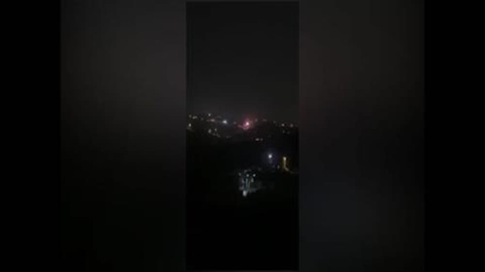 إسرائيل تواصل غاراتها على مرتفعات علي الطاهر