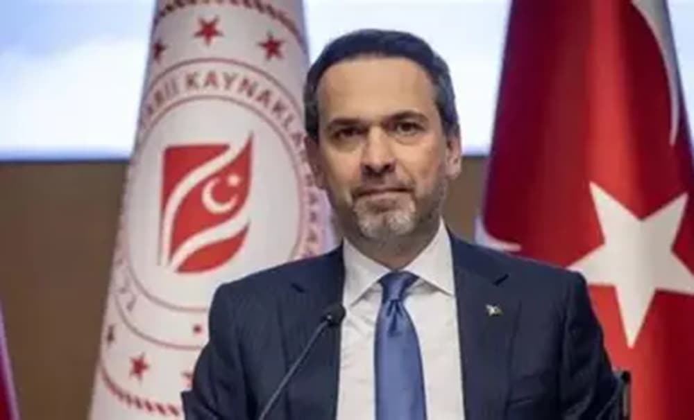 وزير طاقة تركيا يقيم رفض أوروبا للغاز الروسي
