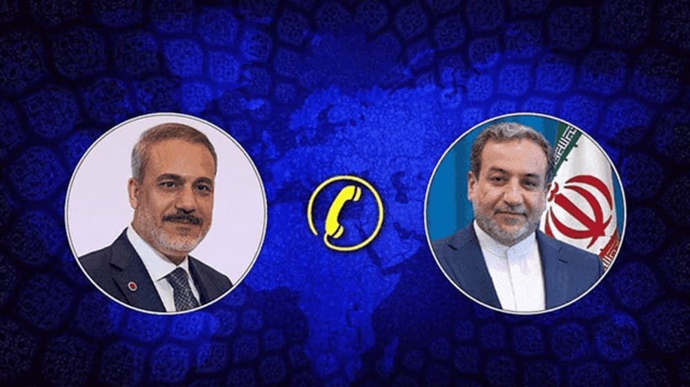 عراقجي وفيدان يناقشان قضايا إقليمية وحركة السفن عبر هرمز